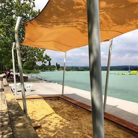 Semesterbostad Capre *